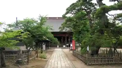 滑河山龍正院の本殿・本堂