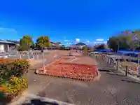 白山社(萩原町高松)の庭園