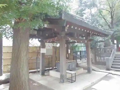 池尻稲荷神社の手水舎