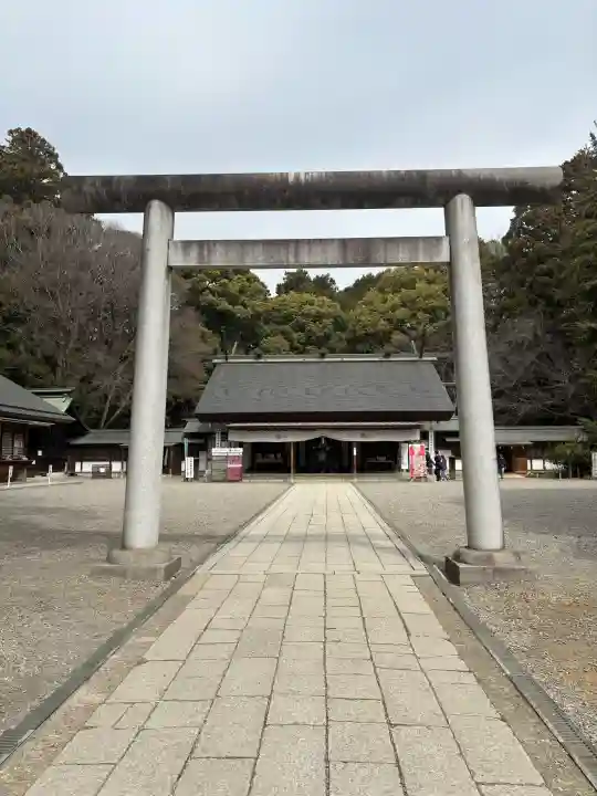 常磐神社の{uncategorized: "未分類", other: "その他", undefined: "問題あり", building: "その他建物", grave: "お墓", sacred_gate: "鳥居", guardian: "狛犬", statue: "像", buddha: "仏像", history: "歴史", nature: "自然", garden: "庭園", animal: "動物", pagoda: "塔", temizu: "手水舎", mountain_gate: "山門・神門", sanctuary: "本殿・本堂", subordinate: "末社・摂社", art: "芸術", scenery: "景色", jizo: "地蔵", ema: "絵馬", goshuin: "御朱印", omikuji: "おみくじ", items: "授与品その他", amulet: "お守り", goshuincho: "御朱印帳", eats: "食事", festival: "お祭り", votive_dance: "神楽", shichigosan: "七五三参", wedding: "結婚式", experience: "体験その他", initially: "初詣", around: "周辺", anti_infection: "感染症対策"}