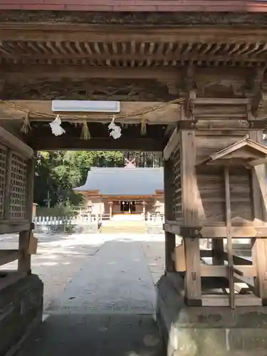 秋鹿神社の山門・神門