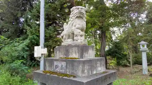 沼田神社の狛犬