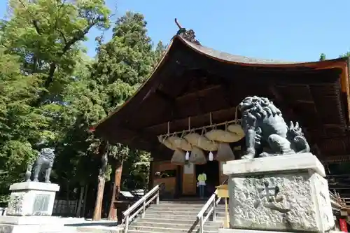 諏訪大社下社秋宮の本殿・本堂