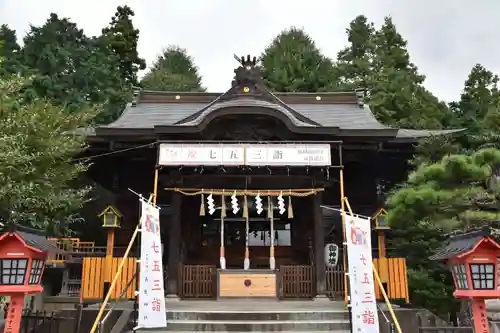 長良神社の本殿・本堂