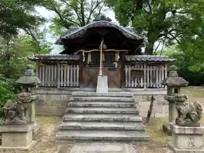 稲葉神社の本殿・本堂