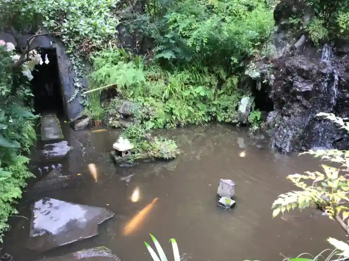 大綱金刀比羅神社の庭園