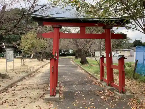 坂下神社の鳥居