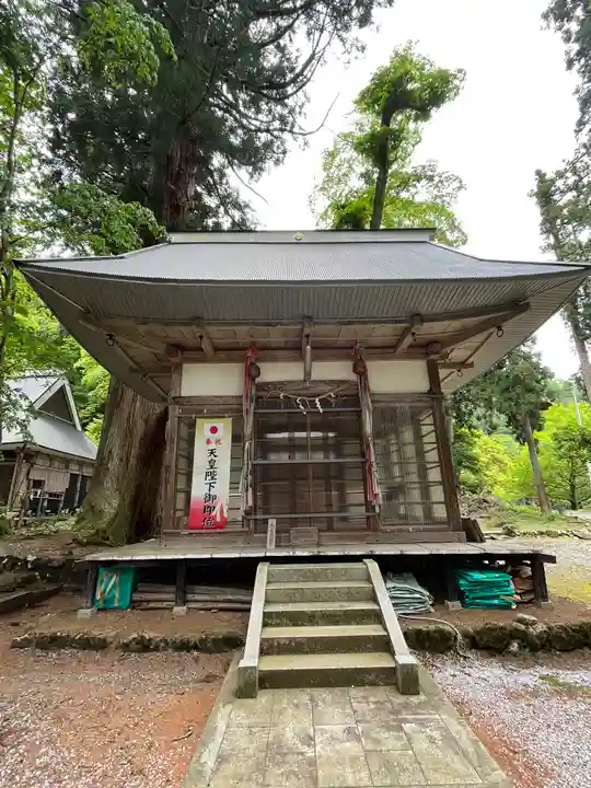 六所神社(滋賀県)