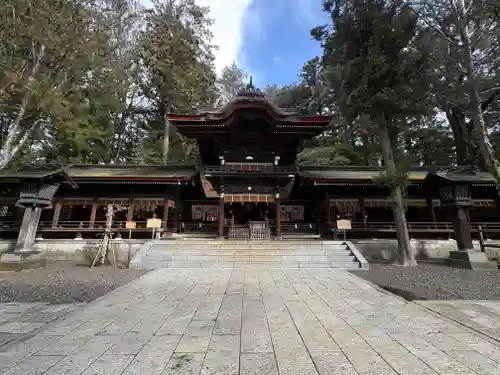 諏訪大社下社秋宮(長野県)