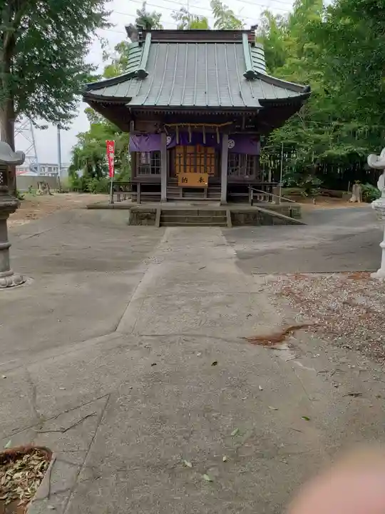 白根神社の本殿・本堂