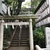 駒込妙義神社の鳥居