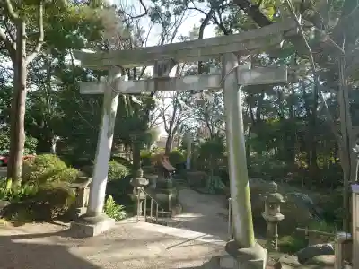 和樂備神社の{uncategorized: "未分類", other: "その他", undefined: "問題あり", building: "その他建物", grave: "お墓", sacred_gate: "鳥居", guardian: "狛犬", statue: "像", buddha: "仏像", history: "歴史", nature: "自然", garden: "庭園", animal: "動物", pagoda: "塔", temizu: "手水舎", mountain_gate: "山門・神門", sanctuary: "本殿・本堂", subordinate: "末社・摂社", art: "芸術", scenery: "景色", jizo: "地蔵", ema: "絵馬", goshuin: "御朱印", omikuji: "おみくじ", items: "授与品その他", amulet: "お守り", goshuincho: "御朱印帳", eats: "食事", festival: "お祭り", votive_dance: "神楽", shichigosan: "七五三参", wedding: "結婚式", experience: "体験その他", initially: "初詣", around: "周辺", anti_infection: "感染症対策"}