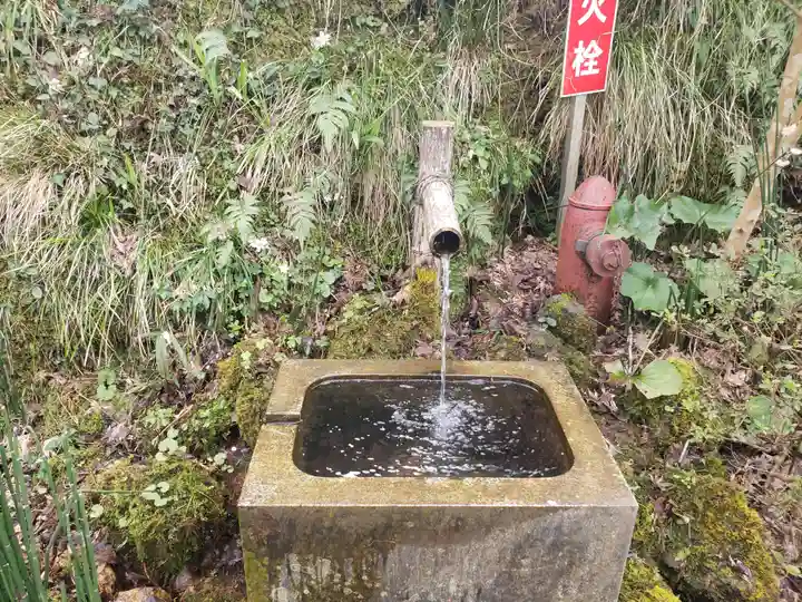 妙楽寺の手水舎