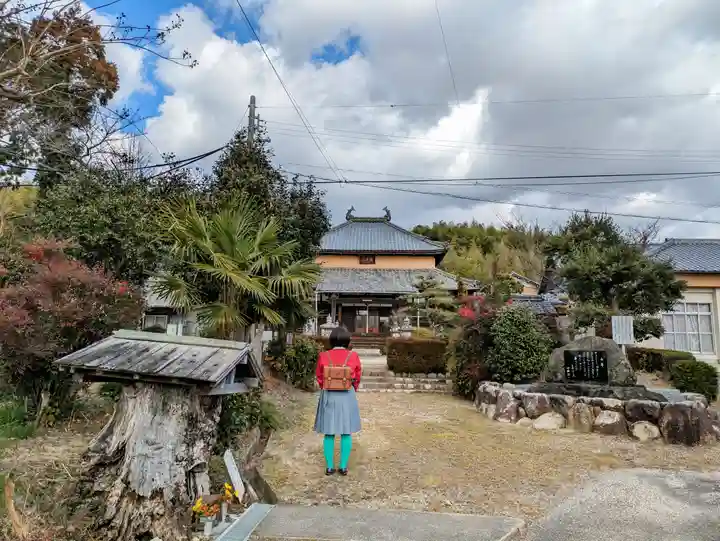 大日寺の本殿・本堂