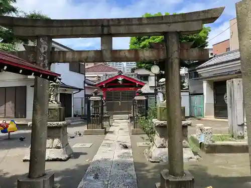 東貫森稲荷神社の鳥居
