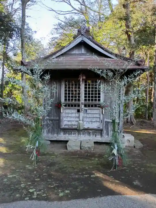 日枝神社の{uncategorized: "未分類", other: "その他", undefined: "問題あり", building: "その他建物", grave: "お墓", sacred_gate: "鳥居", guardian: "狛犬", statue: "像", buddha: "仏像", history: "歴史", nature: "自然", garden: "庭園", animal: "動物", pagoda: "塔", temizu: "手水舎", mountain_gate: "山門・神門", sanctuary: "本殿・本堂", subordinate: "末社・摂社", art: "芸術", scenery: "景色", jizo: "地蔵", ema: "絵馬", goshuin: "御朱印", omikuji: "おみくじ", items: "授与品その他", amulet: "お守り", goshuincho: "御朱印帳", eats: "食事", festival: "お祭り", votive_dance: "神楽", shichigosan: "七五三参", wedding: "結婚式", experience: "体験その他", initially: "初詣", around: "周辺", anti_infection: "感染症対策"}