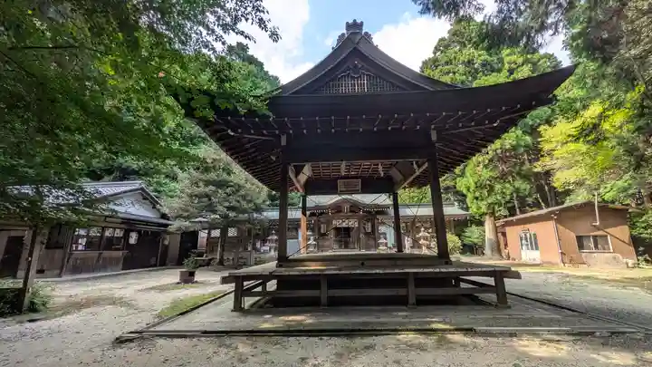 宇佐八幡神社(滋賀県)