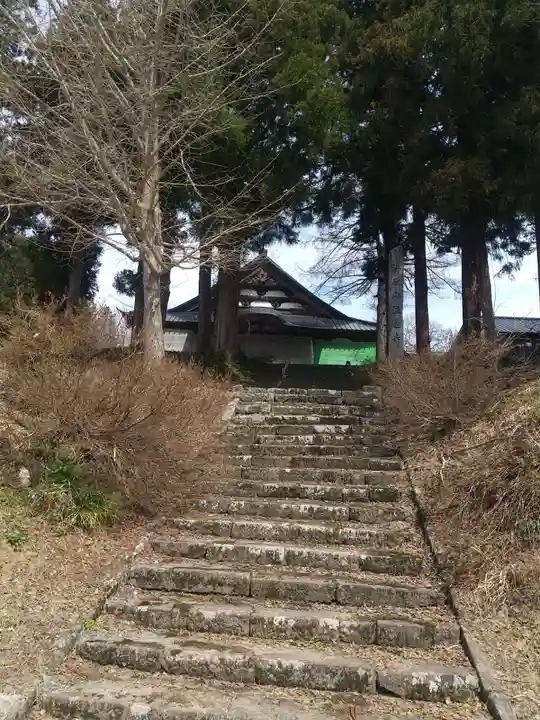 注連寺(山形県)