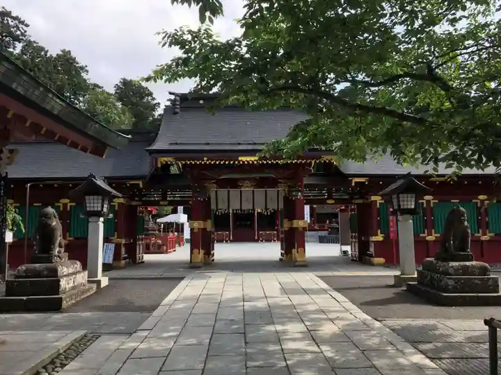 志波彦神社・鹽竈神社の山門・神門