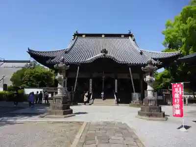 鑁阿寺の本殿・本堂
