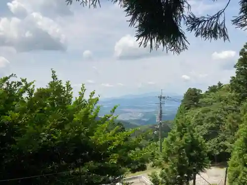 能勢妙見山（真如寺境外仏堂）の景色