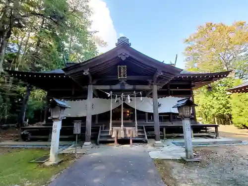 王宮伊豆神社の本殿・本堂