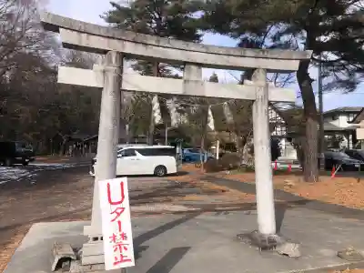 中山鳥瀧神社の{uncategorized: "未分類", other: "その他", undefined: "問題あり", building: "その他建物", grave: "お墓", sacred_gate: "鳥居", guardian: "狛犬", statue: "像", buddha: "仏像", history: "歴史", nature: "自然", garden: "庭園", animal: "動物", pagoda: "塔", temizu: "手水舎", mountain_gate: "山門・神門", sanctuary: "本殿・本堂", subordinate: "末社・摂社", art: "芸術", scenery: "景色", jizo: "地蔵", ema: "絵馬", goshuin: "御朱印", omikuji: "おみくじ", items: "授与品その他", amulet: "お守り", goshuincho: "御朱印帳", eats: "食事", festival: "お祭り", votive_dance: "神楽", shichigosan: "七五三参", wedding: "結婚式", experience: "体験その他", initially: "初詣", around: "周辺", anti_infection: "感染症対策"}