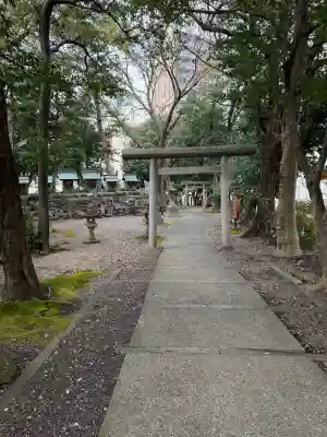 片山八幡社の{uncategorized: "未分類", other: "その他", undefined: "問題あり", building: "その他建物", grave: "お墓", sacred_gate: "鳥居", guardian: "狛犬", statue: "像", buddha: "仏像", history: "歴史", nature: "自然", garden: "庭園", animal: "動物", pagoda: "塔", temizu: "手水舎", mountain_gate: "山門・神門", sanctuary: "本殿・本堂", subordinate: "末社・摂社", art: "芸術", scenery: "景色", jizo: "地蔵", ema: "絵馬", goshuin: "御朱印", omikuji: "おみくじ", items: "授与品その他", amulet: "お守り", goshuincho: "御朱印帳", eats: "食事", festival: "お祭り", votive_dance: "神楽", shichigosan: "七五三参", wedding: "結婚式", experience: "体験その他", initially: "初詣", around: "周辺", anti_infection: "感染症対策"}