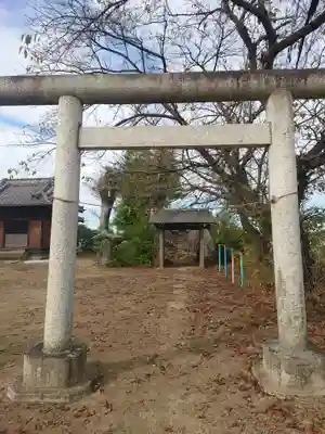 八ツ島稲荷神社(埼玉県)