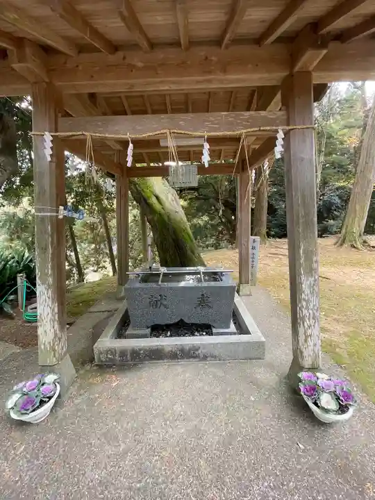 古物神社の手水舎