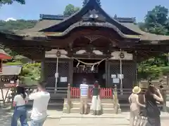 白鬚神社の本殿