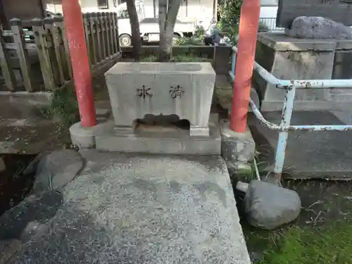 八幡神社の手水舎