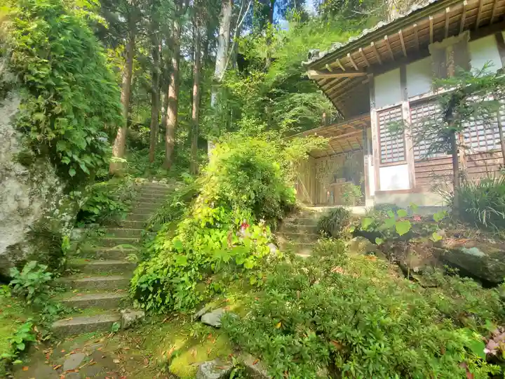 秩父札所三十二番 法性寺のその他建物