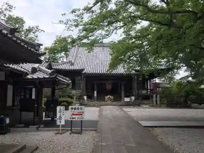 向源寺の本殿・本堂