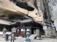 大谷寺の本殿