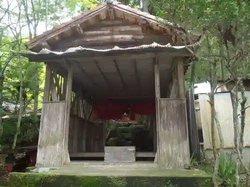 岩巣山薬師堂(愛知県)