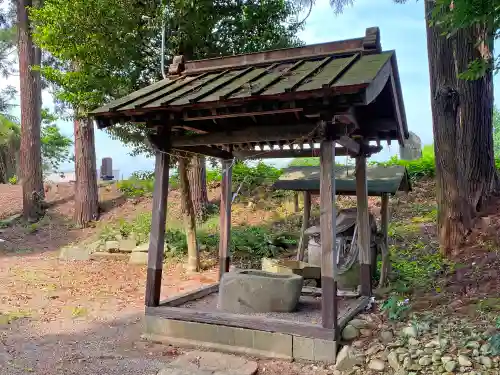 阿波山上神社の手水舎
