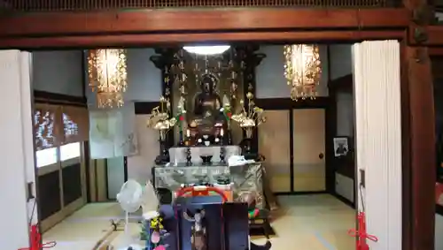 浄土院（湯たくさん茶くれん寺）の本殿・本堂