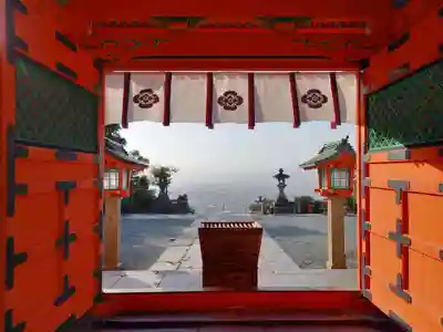 高良大社の山門・神門