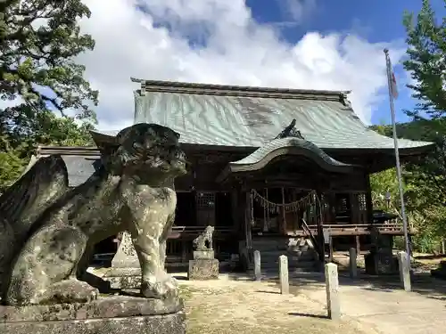 與止日女神社の狛犬