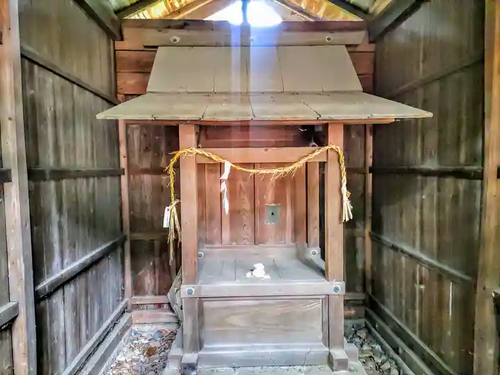 久保神社(久保町)の末社・摂社