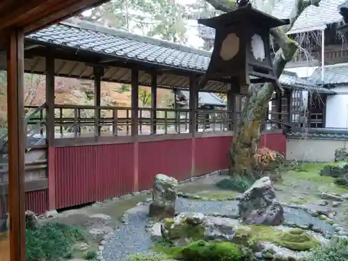 十輪寺の庭園