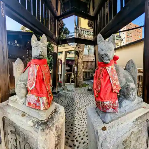 被官稲荷神社の狛犬