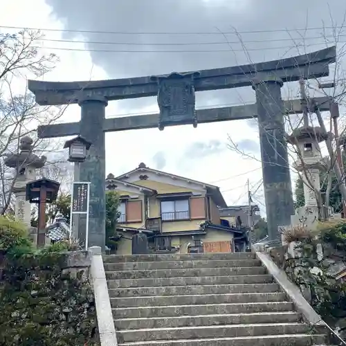 金峯山寺の鳥居