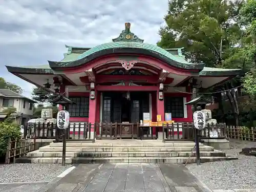 市谷亀岡八幡宮の本殿・本堂