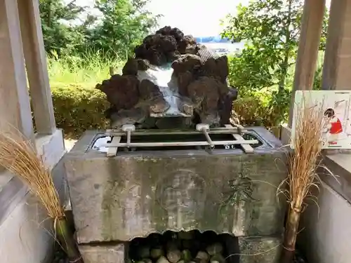 草刈大宮神社の手水舎