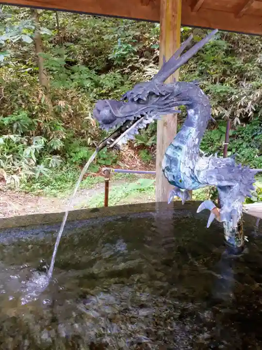 七滝神社の手水舎