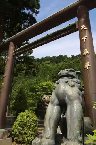 大山阿夫利神社の狛犬