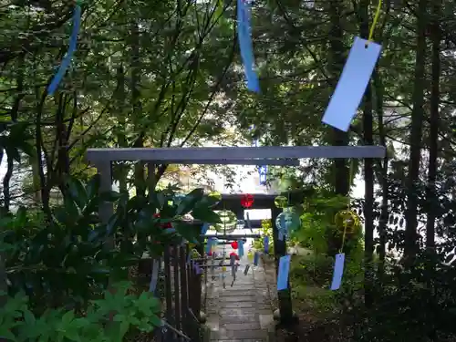 滑川神社 - 仕事と子どもの守り神の鳥居