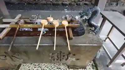 氷上姉子神社(熱田神宮摂社)の手水舎